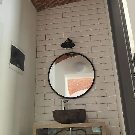 Novara Casa de hóspedes 3*