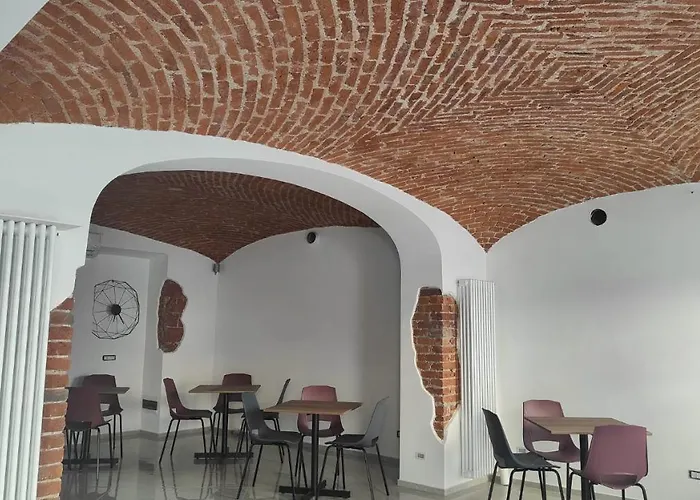 Novara بيت ضيافة نوفارا